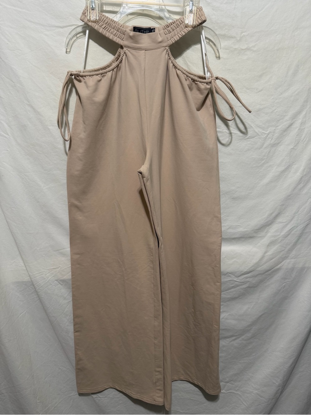 Blithe LA  Cut Out Waist - Wide Leg - Pull Up Pants Size M